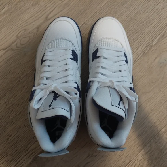 Jordan 4 Midnight Navy Size 10 Deadstock - Picture 2 of 7